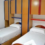 Apartamento Kela's 5 Bedrooms Vlorë