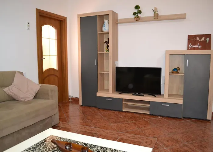 דירה Kela's 5 Bedrooms *