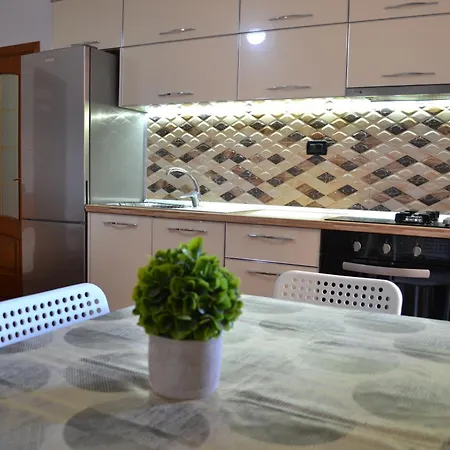 Kela's 5 Bedrooms Vlorë