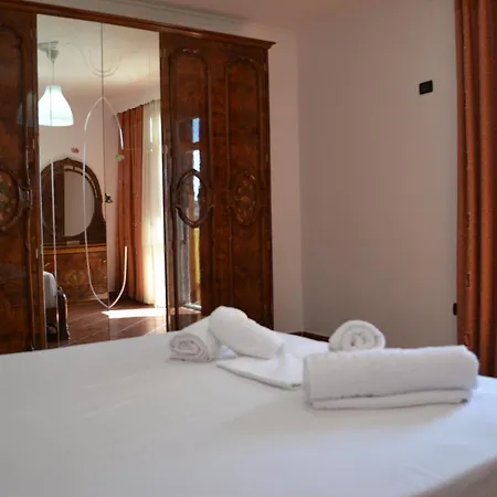 Apartment Kela's 5 Bedrooms