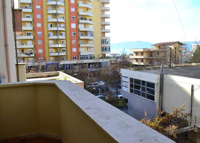 Kela's 5 Bedrooms 公寓