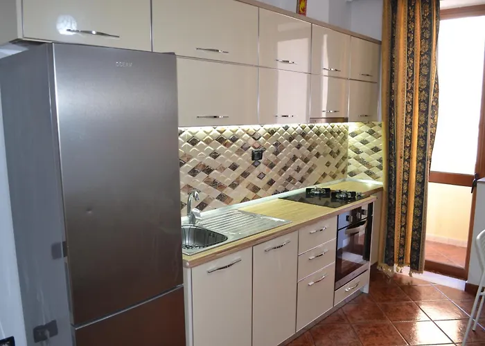 Kela's 5 Bedrooms 公寓