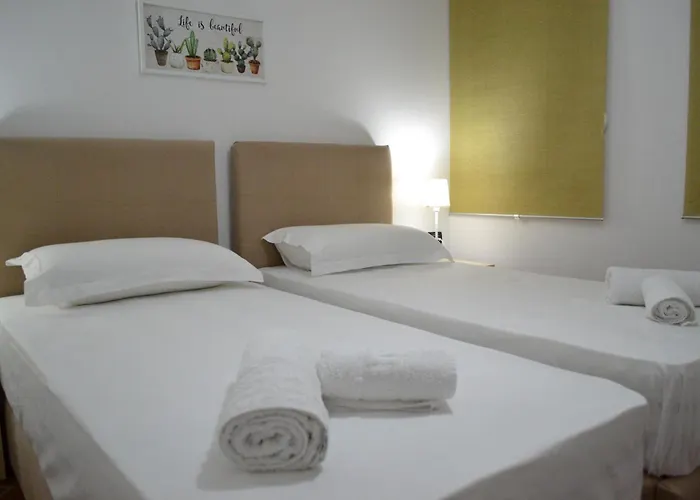 Kela's 5 Bedrooms 公寓 Vlorë